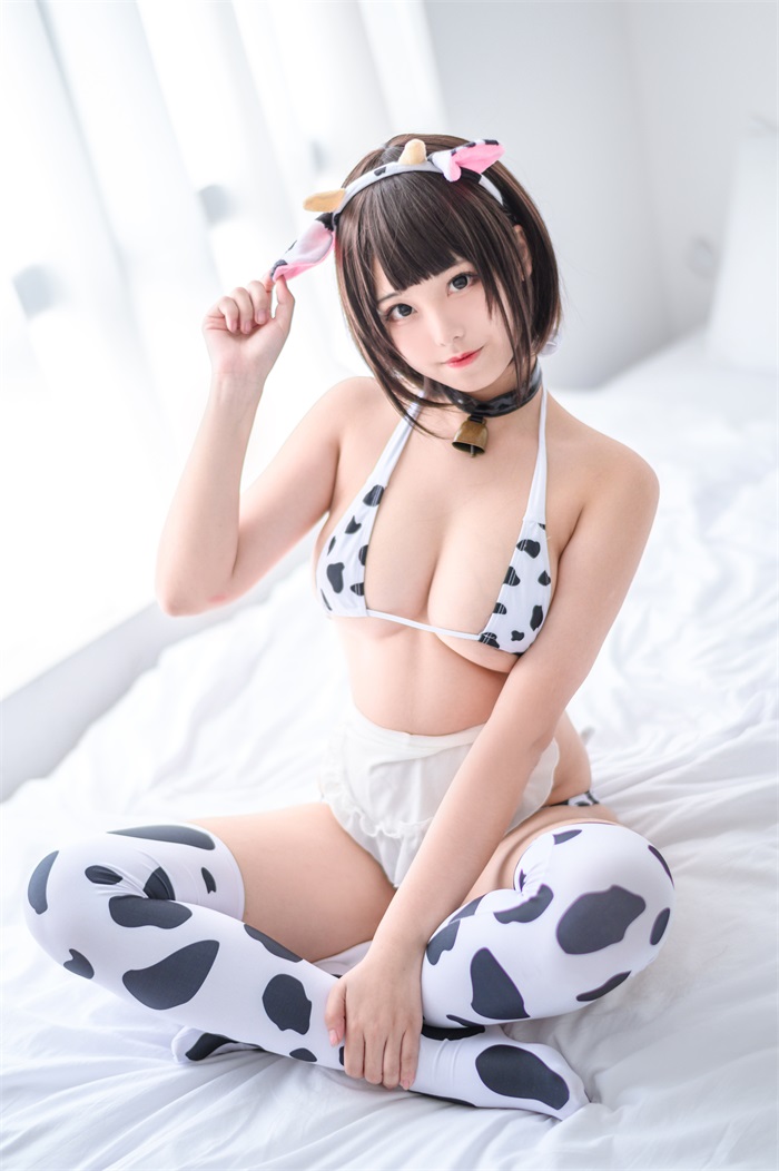 人气Coser@蜜汁猫裘96套合集（持续更新中）