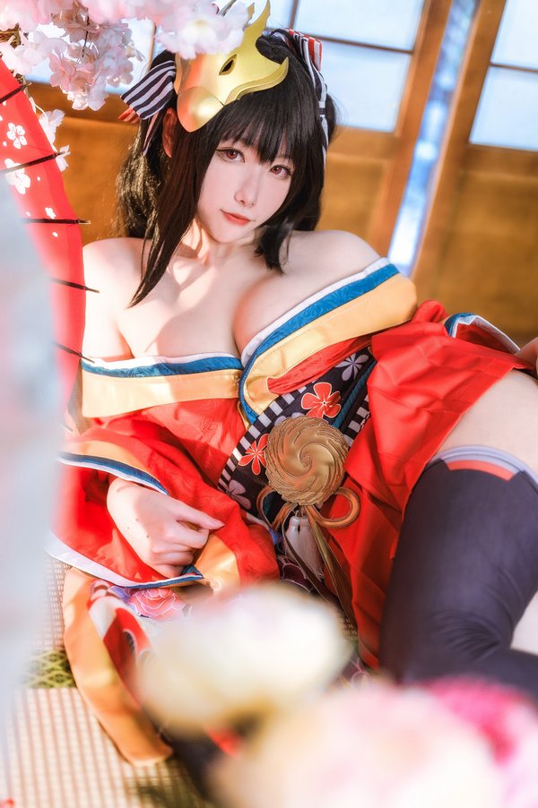 人气Coser@Momoko葵葵 大凤 [107P/181MB]