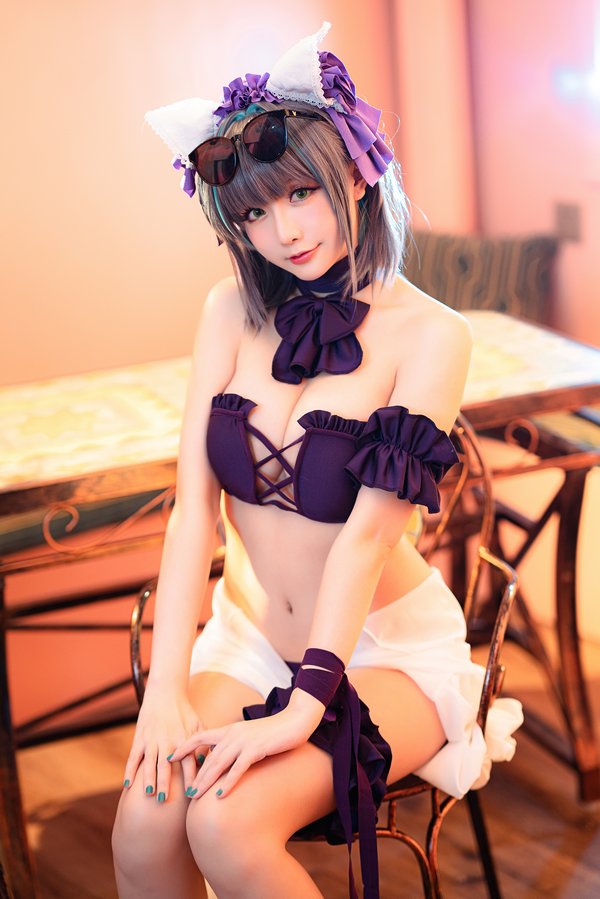 网红Coser@星之迟迟 柴郡泳装 [35P/158MB]