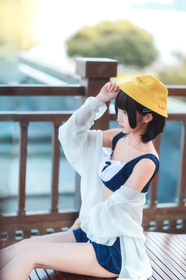 人气Coser@三度_69 小黄帽 [40P/309MB]