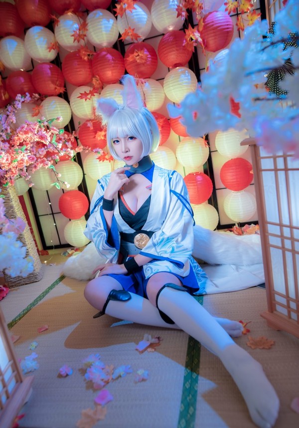 网红Coser@二佐Nisa 碧蓝航线 加贺 [40P/252MB]