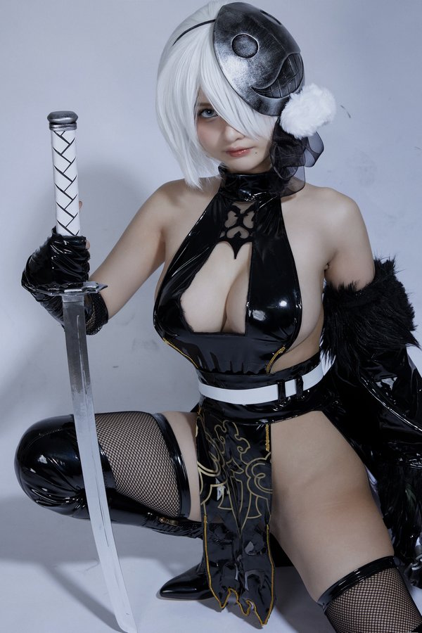 [Azami] 2B Shinobi [20P/236M]