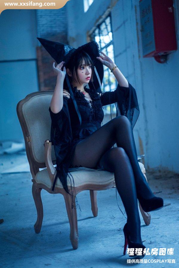 疯猫ss COSPLAY写真集《魔女》超高清套图下载[27P/386M]