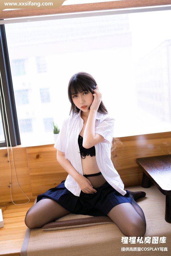 不呆猫写真集《校服JK》高清套图下载[64P+4V]